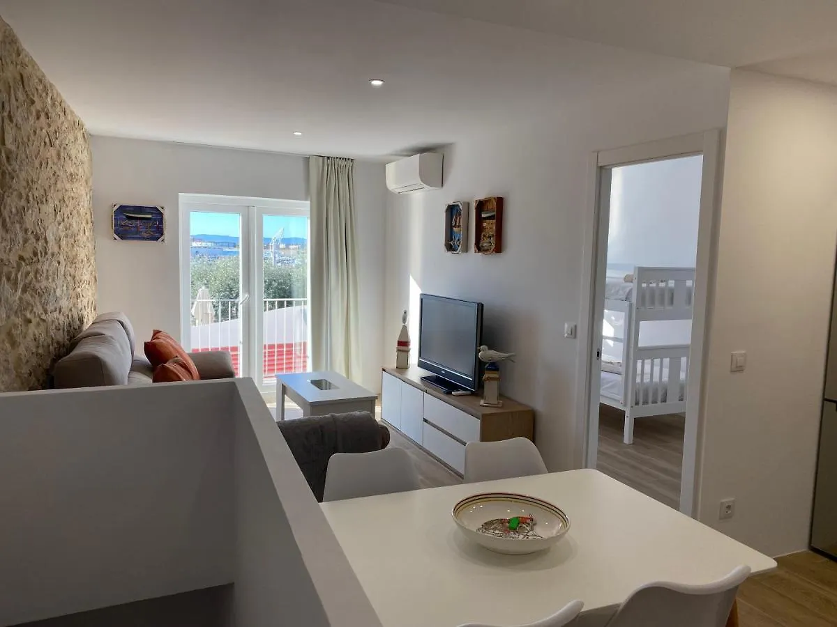 Apartament Amb Ac Amb Vistes Al Mar, Estartit Apartment L'Estartit 0*,  Spain